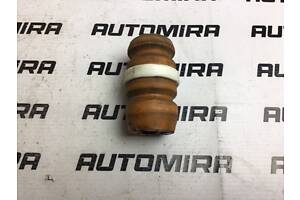 Відбійник переднього амортизатора Toyota Avensis T25 2003-2008 4833102050