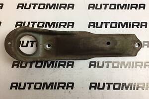 Крюк буксировочный Toyota Avensis T25 2003-2008 5196305010