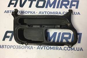 Заглушка противотуманной правой фары Toyota Avensis T25 2003-2008 5212705020