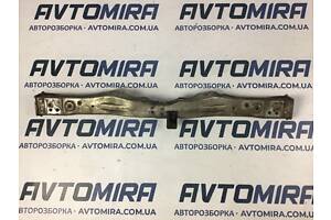 Опора радиатора верхняя Toyota Avensis T25 2003-2008 5321605050