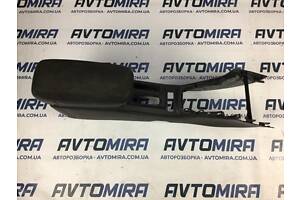 Консоль центральная Toyota Avensis T25 2003-2008 5891105070E0