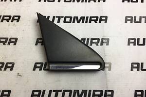 Накладка крил переднього правого Toyota Avensis T25 2003-2008 6011705010