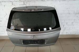 Крышка багажника не комплектная универсал Toyota Avensis T25 2003-2008 6700505091