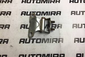 Петля двери багажника ляда Toyota Avensis T25 2003-2008 6881005020