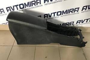 Подлокотник центральная консоль Toyota Avensis T27 2009-5892505010C0