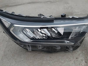 Toyota RAV4 Фара 8114542842