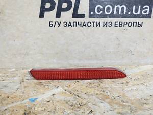 Toyota Rav4 V 2018- Отражатель катафот заднего бампера правый