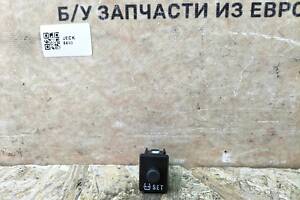 Toyota Yaris III 2014-2020 Кнопка SET давления в шинах GZ084