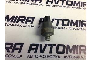 Датчик давления масла Toyota Yaris P1 1.4 D-4D 1999-2006 8353014060