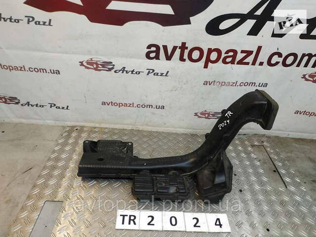 TR2024 1775024010 патрубок воздушного фильтра Toyota RAV4 19-0