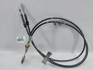 Трос тормоза стоянки задний Ford Fiesta 2011-2019 AE8Z2A635A Ford Fiesta