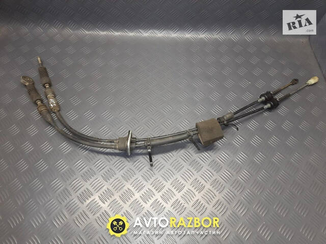 Трос коробки переключения передач КПП на 1.8 16V GDI Mitsubishi Carisma 1995-2004 год - Фото 1