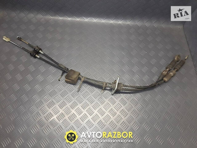 Трос коробки переключения передач КПП на 1.8 16V GDI Mitsubishi Carisma 1995-2004 год - Фото 2