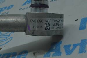 Трубка кондиціонера компресор-пічка VW Tiguan 09-17 (08) 5N0820743F