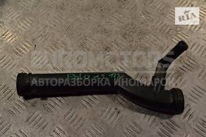 Трубка системы охлаждения VW Polo 1.2 12V 2001-2009 03E121065A 19