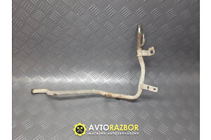 Трубка системи охолодження ZL0115280A на 1.5, 1.6 Mazda 323 BJ, 323F 1998-2004 рік