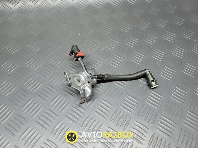 Трубка топливная ZJ2013290, ZJ20-13-290 на Mazda 2 (DE), 3 (BL) 2007-2015 год - Фото 1
