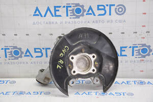 Цапфа задняя левая Honda Civic 4d 06-09 с кожухом