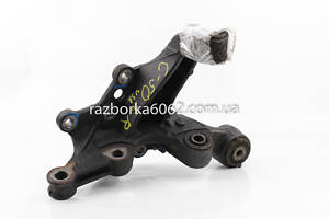 Цапфа задняя правая USA Toyota Camry 50 2011- 4230406140