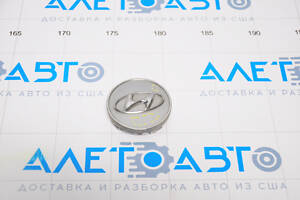 Центральный колпачок на диск Hyundai Elantra 11-16 царапины