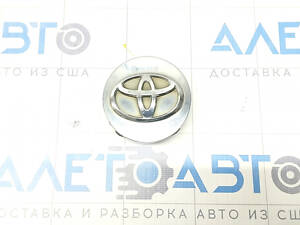 Центральный колпачок на диск Toyota Highlander 14-19 хром, 62мм