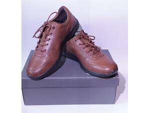 Туфлі - Кросівки