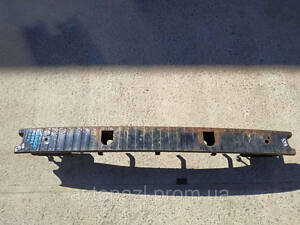 UB0598 LR021048 підсилювач бампера зад Land Rover Range Rover L322 02-12
