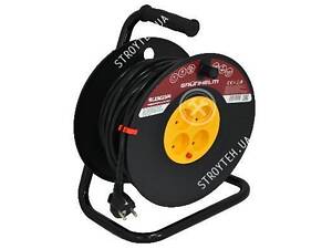 Удлинитель на катушке RL15G20M 4 розетки Grunhelm 20 м