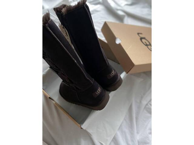 UGG Bailey Button Triplet II Plum (Розробка) - Фото 1