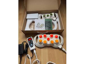 Універсальний масажер для тракції хребта