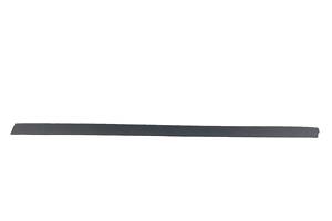 Ущільнювач бокового скла нижній передній лівий внутрішній HYUNDAI TUCSON TL 2015-2018 82231-D3000