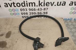 Уплотнитель двери багажника Honda CR-V 1 1995-2001 74441S10013