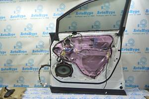 Уплотнитель двери перед прав Lexus RX350 RX450h 10-15 67861-0E030