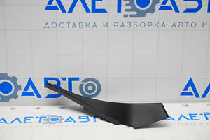 Уплотнитель решетки дворников правый Mazda CX-5 13-16 OEM