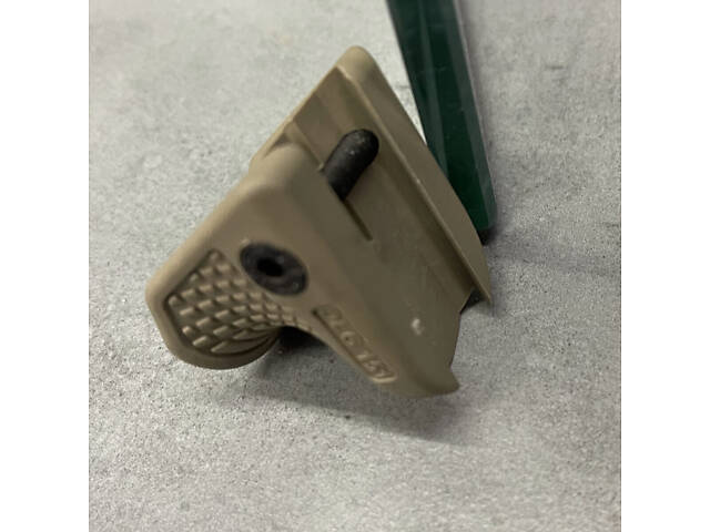 Упор DLG TACTICAL (DLG-151-beige) з гніздом для QD антабки, колір Койот, упор на цівку на планку Пікатінні - Фото 5