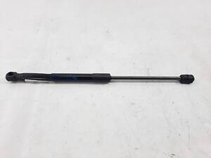 Опора газовой крышки багажника лев/прав BMW 328i xDrive 2013-2016 51247259763 BMW 328i xDrive