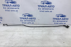 Упор капота Chevrolet Cruze J300 1.8 F18D4 2009 (б/в)