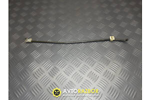 Упор опора кріплення капота B25D56651 на Mazda 323 BJ, 323F 1998-2004 рік