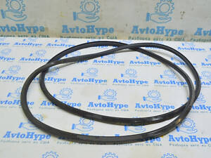 Уплотнитель двери правый BMW 3 F30 12-19 51-35-7-258-330