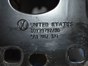 Усилитель переднего бампера VW Passat b7 USA 561-807-109