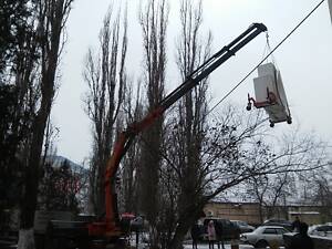 Услуги аренда заказ автокрана в Одессе 10, 16, 25 тонн, высота подъема до 40 метров. Наличный и безналичный расчет. НДС.