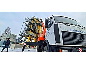 Послуги та оренда крана, крана маніпулятора 4, 5т. Новомосковськ ОООУкрГидроМонтаж