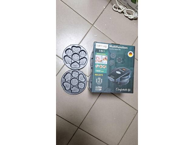 ОЧЕНКА! Вафельниця апарат для пончиків Rainberg RB-2275 3в1 1800 Вт (Немає однієї насадки 2574) - Фото 2