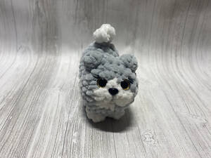 В'язана іграшка ручної роботи