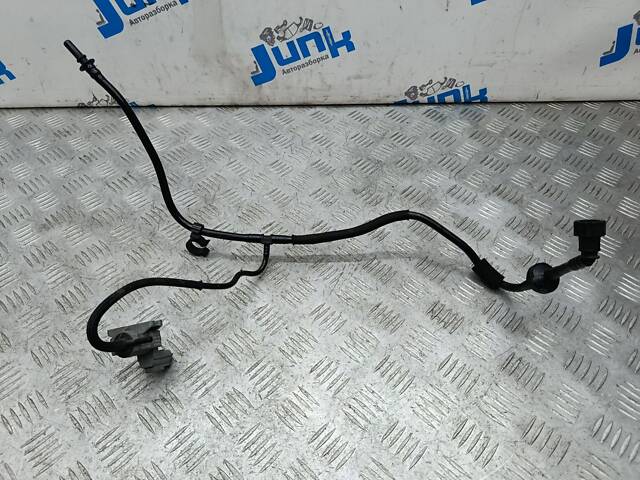 Вакуумная магистраль с клапаном для Land Rover Range Rover Sport (L494) 2013-2022 б/у - Фото 1