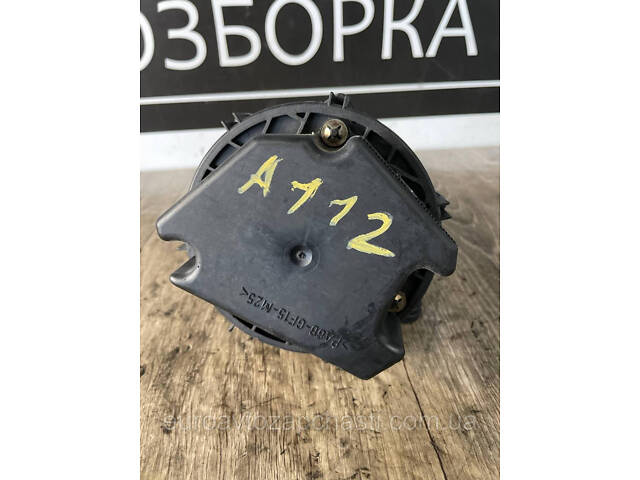 Вакуумный насос Mercedes ML W163 2001 A0001403785 - Фото 1
