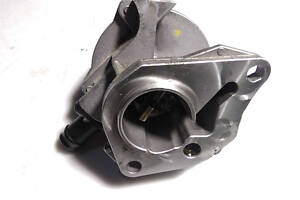 вакуумний насос 8201005306 RENAULT Kangoo 09-17, Megane III 09-16, Logan 04-13, Scenic III 09-16, Kangoo 08-17; NISSAN Qashqai 07-14, Note 05-12, Juke 10-19, Qashqai 14-22, Note 12-20; DACIA Duster 10