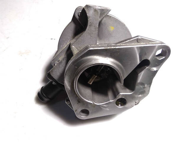 вакуумний насос 8201005306 RENAULT Kangoo 09-17, Megane III 09-16, Logan 04-13, Scenic III 09-16, Kangoo 08-17; NISSAN Qashqai 07-14, Note 05-12, Juke 10-19, Qashqai 14-22, Note 12-20; DACIA Duster 10