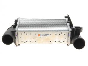 VAN WEZEL 03004112 Радиатор интеркулера Audi A4/A6/VW Passat 1.8/1.9TDI 95-05