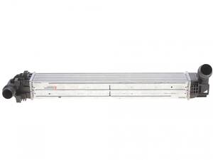 VAN WEZEL 15004009 Радиатор интеркулера Dacia Duster 1.5 dCi 10-